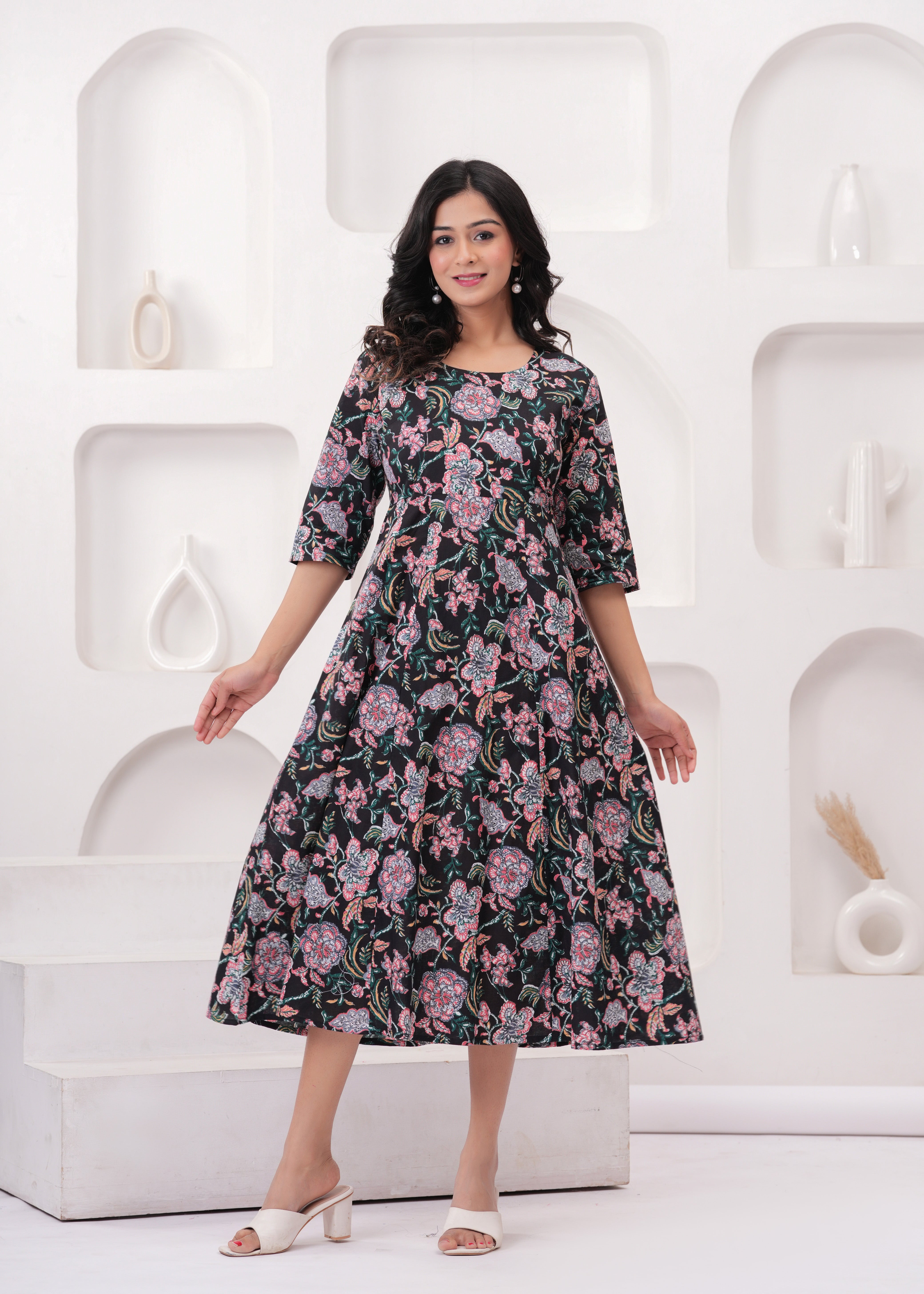 SQ Kurti – Noir Bloom Flare Kurti