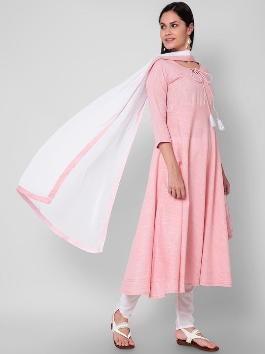 SQ SANGANERI KURTI  Women Pink & White Pure Cotton Kurta with Trousers & Dupatta